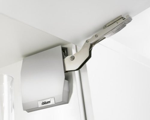 blum_clip-aventos-cabinet-lift-sistems.jpg